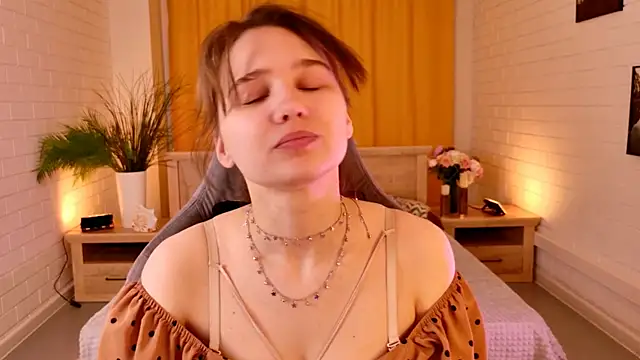 TessaMill online show from 03/16/26, 05:35