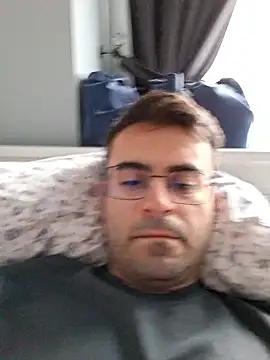 Obstacless online show from 01/15/26, 01:59