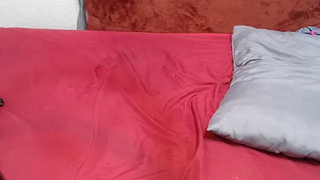 WEPUSSY23XX online show from 11/22/25, 06:40