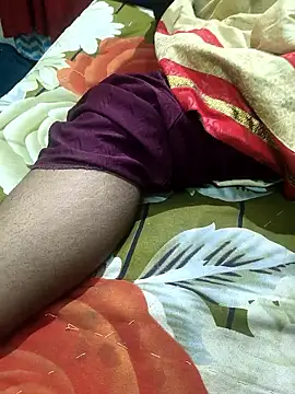 Dassing strip couple online show from 03/12/26, 10:16