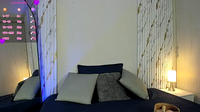 MissVioleet  online show from 10/15/25, 05:13