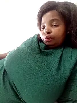 Snapshot of ShySexyBaddiexx chatting on 09/22/25, 09:33 ShySexyBaddiexx online show from 09/22/25, 09:33