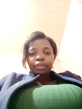 Snapshot of ShySexyBaddiexx chatting on 02/14/26, 11:12 ShySexyBaddiexx online show from 02/14/26, 11:12