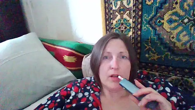 AllaSowinskaya online show from 04/17/26, 09:34