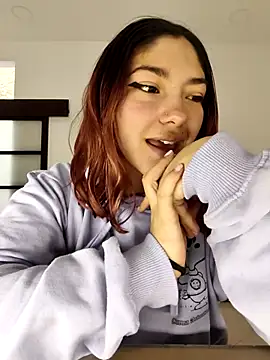 Victoria Beaumont online show from 04/25/26, 01:14