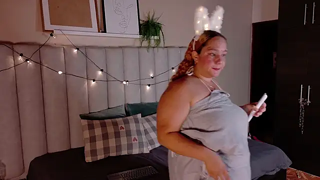 JenaCooper  online show from 11/29/25, 01:30