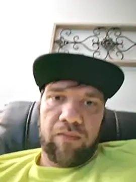 Bigdnh69 online show from 04/18/26, 02:04