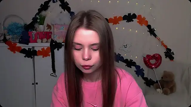 OceanicDawn online show from 10/31/25, 06:03