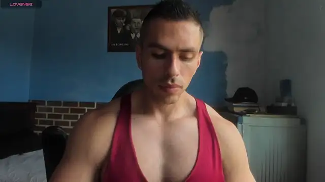 Snapshot of justinkarter chatting on 06/11/26, 06:39 justinkarter online show from 06/11/26, 06:39