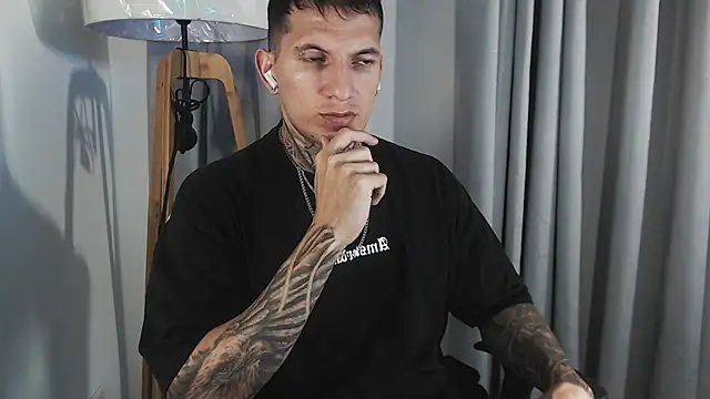 Shane Clay online show from 09/10/25, 10:21