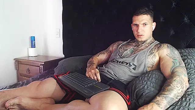 Shane Clay online show from 04/07/26, 06:41