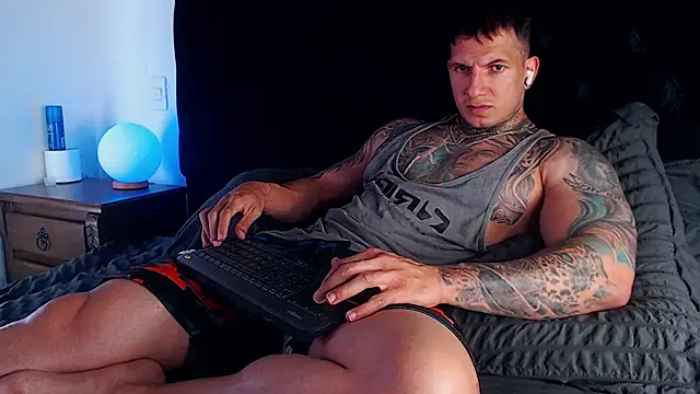 Shane Clay online show from 04/18/26, 06:56