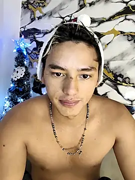 Hiroshi Shen online show from 12/21/25, 11:06