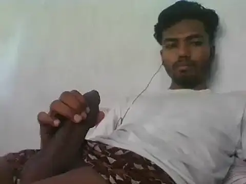 Snapshot of young_dickkk chatting on 06/14/26, 07:21 young dickkk online show from 06/14/26, 07:21
