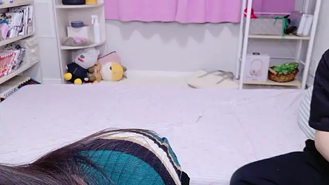 OSUSHI-CHAN online show from 03/18/26, 04:54