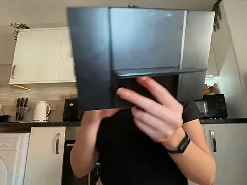 FrancescaXO online show from 03/11/26, 08:42