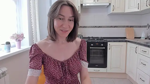 GoodGlamorGirl online show from 06/04/26, 05:24