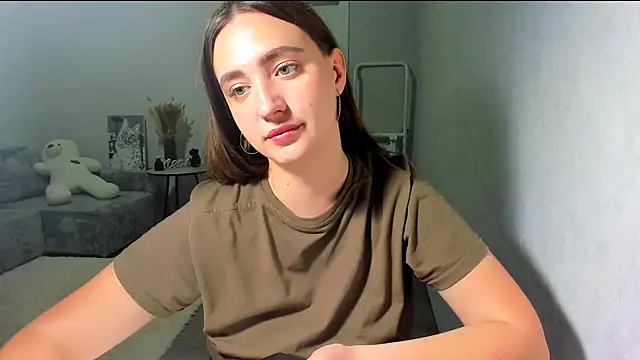 Wise Bunny online show from 05/23/26, 07:29