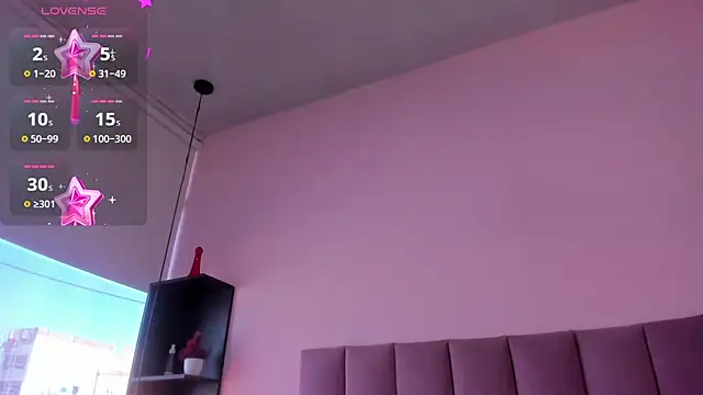 violet myerrs online show from 10/15/25, 01:33