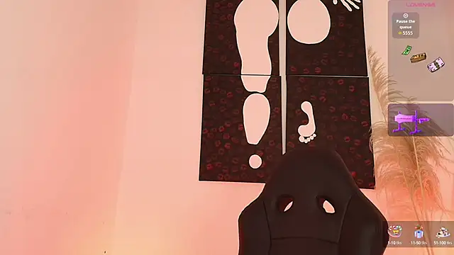 Snapshot of Iamlola_ chatting on 09/25/25, 03:54 Iamlola online show from 09/25/25, 03:54
