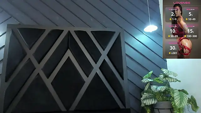 zoe martins  online show from 11/10/25, 05:34