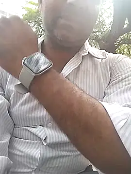 Snapshot of Dickdelhi chatting on 09/15/25, 05:51 Dickdelhi online show from 09/15/25, 05:51