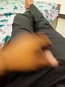 Snapshot of Dickdelhi chatting on 09/29/25, 02:00 Dickdelhi online show from 09/29/25, 02:00