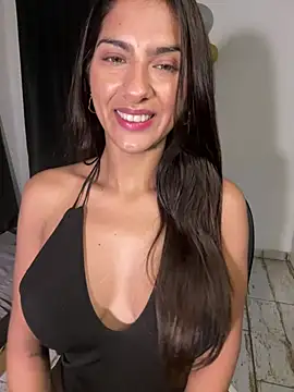 chicachocolate01 online show from 04/07/26, 03:18