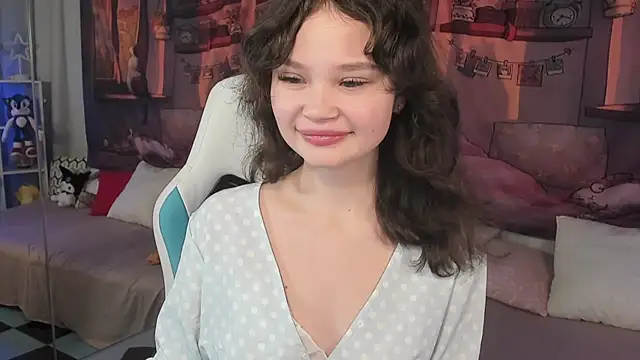 EmilyChaves online show from 11/15/25, 04:47