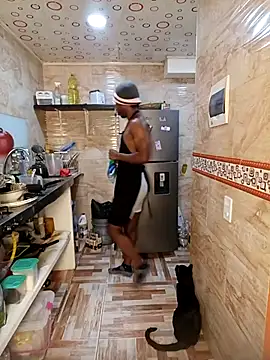 queemking online show from 09/11/25, 01:06