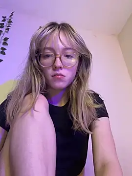 ReenKitty online show from 11/20/25, 04:23