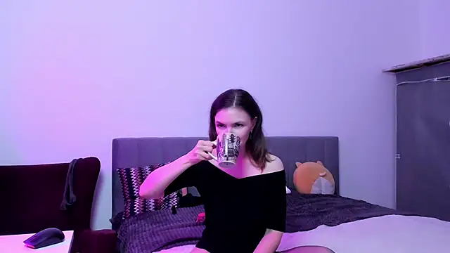 Katherine Twilight online show from 11/13/25, 03:55