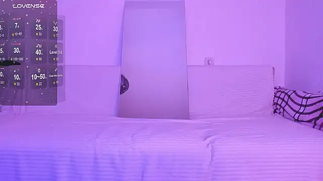 Lil Foxy9 online show from 11/21/25, 04:49