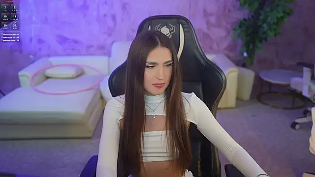 Snapshot of Goldie_Flame chatting on 10/09/25, 06:50 Goldie Flame online show from 10/09/25, 06:50