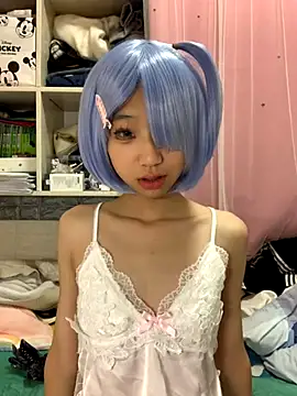 xiaotao-999 online show from 10/22/25, 04:40