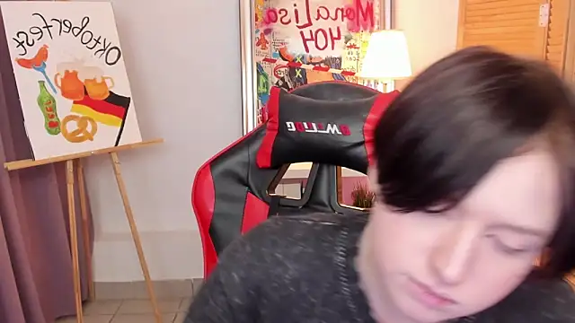 ayakskalermonss online show from 09/28/25, 02:00