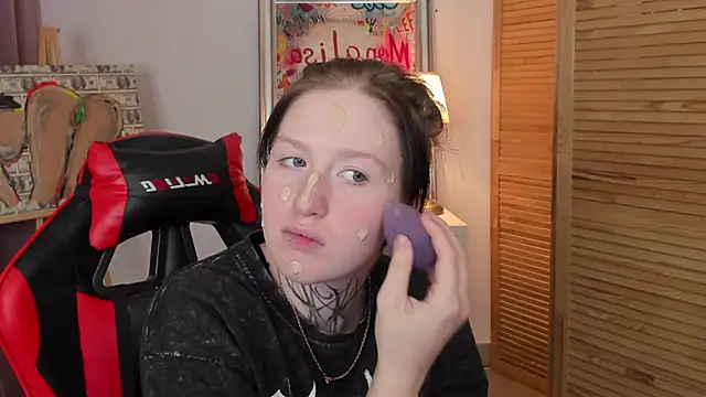 ayakskalermonss online show from 10/17/25, 08:17