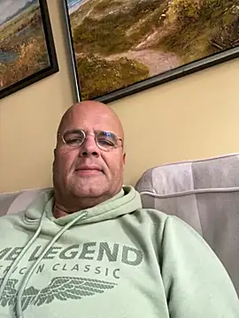 Renebisex online show from 10/25/25, 10:23