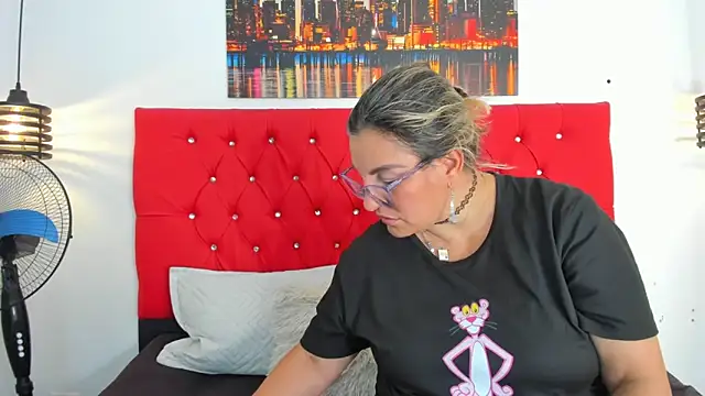 carolinacrus01 online show from 02/17/26, 03:19