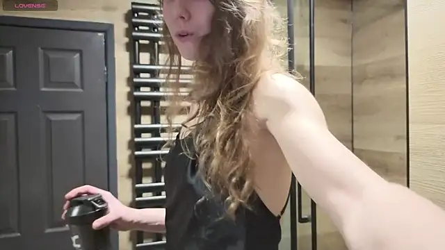 Eveline Beauty Kitty online show from 02/27/26, 09:48