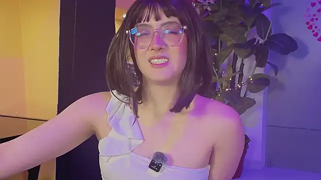 LiLLiAnderson online show from 03/13/26, 12:34