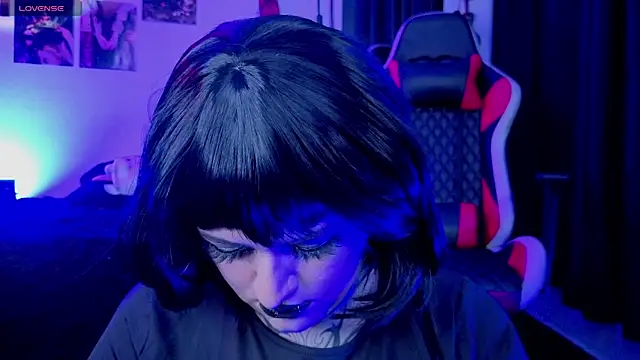 Mariana velezz online show from 10/23/25, 01:16