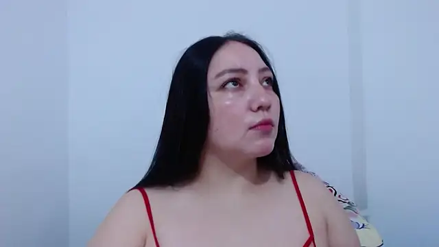 Snapshot of carolina_zabala_19 chatting on 10/10/25, 05:23 carolina zabala 19 online show from 10/10/25, 05:23