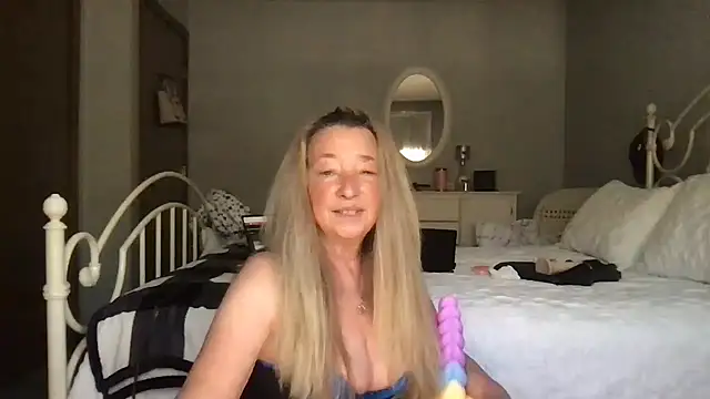 milf-Lacey online show from 03/09/26, 06:56