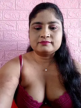 hornyriyanka online show from 11/18/25, 02:17