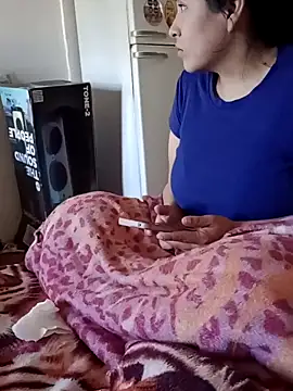 Nahuandjeatriplex online show from 09/09/25, 12:59