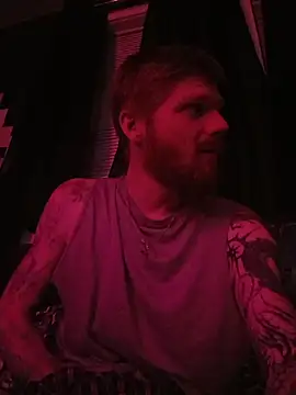 Snapshot of Magnetic127 chatting on 11/30/25, 11:58 Magnetic127 online show from 11/30/25, 11:58