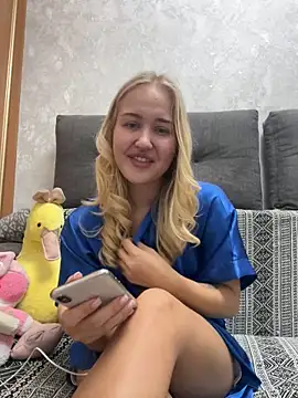 CandyVice online show from 10/02/25, 03:30