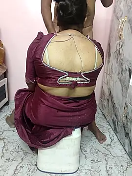 dhanshri143 online show from 05/20/26, 05:08