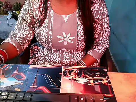 Snapshot of PREETI_BABY chatting on 06/22/26, 05:04 PREETI BABY online show from 06/22/26, 05:04